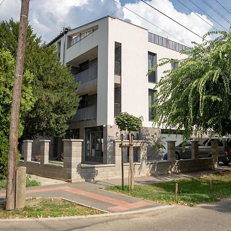 Maya Panzio-Rezidencia Szeged Ngoại thất bức ảnh